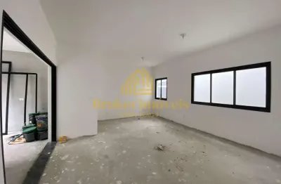 Sobrado com 3 suítes no bairro cidade jardim - caraguatatuba