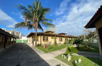 Oportunidade de casa em condomínio na praia martim de sá