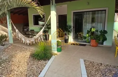 Encantadora casa à venda no condomínio patrimônium massaguaçu, caraguatatuba