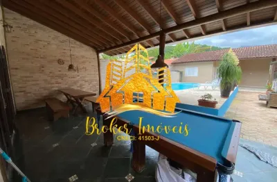 Venha conhecer e se encantar com essa casa charmosa rústica bem pertinho da praia do massaguaçu em caraguatatuba sp