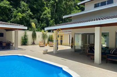 Casa no Condomínio Portal Patrimonium Caraguatatuba/SP Porteira Fechada - 260 m² de área construída