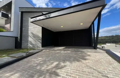 Casa à venda no condomínio euroville ll em bragança paulista/sp