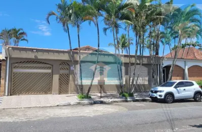 Casa com 4 quartos à venda na Rua das Dálias, 100, Balneário Flórida, Praia Grande
