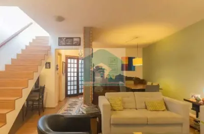 Sobrado com 3 dormitórios sendo 1 suite e 4 banheiros à venda, 224 m² por r$ 1.450.000