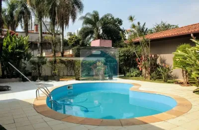 Casa térrea  campo belo oportunidade ,  7 dormitórios, 6 suites 5 vagas com piscina .
