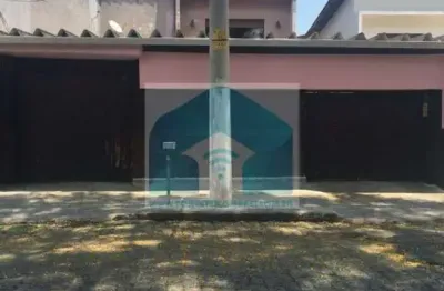 Casa brooklin vende , aluga 3 quartos e 4 banheiros à venda, 320 m² 500 m total com churrasqueira .