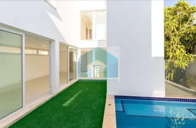 Casa em condomínio alto da boa vista, 4 suites, 4 vagas com piscina 365m².