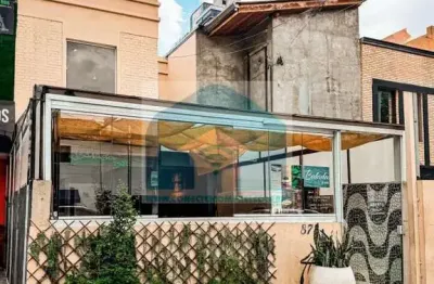 Casa comercial na vila nova conceiççaoi com vão livre