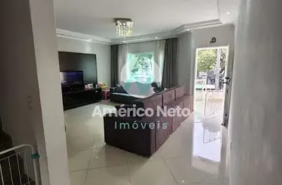 Casa com 3 quartos à venda na Avenida Tijucussu, Olímpico, São Caetano do Sul
