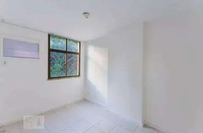 Apartamento para venda tem 60 metros quadrados com 2 quartos em ingá - niterói - rj