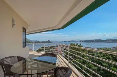Casa com 4 quartos à venda na Rua Doutor Armando Lopes, Charitas, Niterói