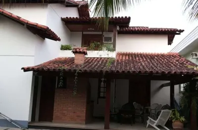 Casa em condomínio fechado com 4 quartos à venda na Rua Santo Eduardo, 14, Piratininga, Niterói