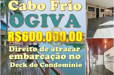 Casa geminada triplex à venda na ogiva, cabo frio - com deck para lancha