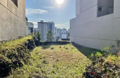 Terreno à venda no Sanvitto, Caxias do Sul 