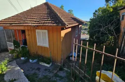 Ferreira negócios imobiliários vende	casa em caxias do sul bairro rio branco casa