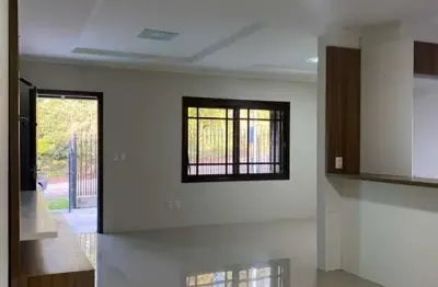 Casa com 3 quartos à venda no forqueta, caxias do sul  por r$ 700.000