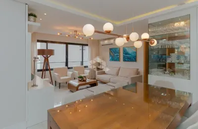 Apartamento de 3 dormitórios, 1 suíte, predio seminovo (2019), com infra completa.