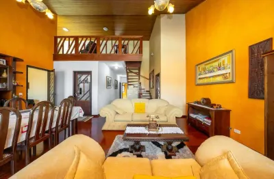 Casa com 8 quartos à venda na rua santa fé, 100, cidade industrial, curitiba, 600 m2 por r$ 1.200.000