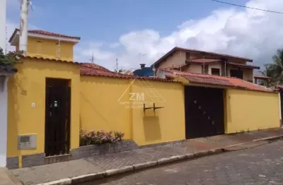 Casa com 10 quartos à venda na rua santa catarina, 45, centro, itanhaém, 341 m2 por r$ 750.000