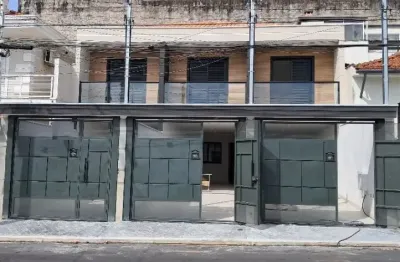 Casa com 2 quartos à venda na Rua Itaguacaba, Vila Romero, São Paulo