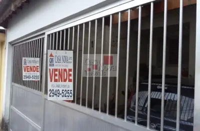 Casa térrea bem localizada bairro residencial,com duas vagas.