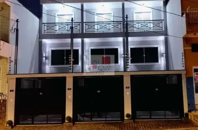 Casa com 2 quartos à venda na Rua Parambú, 91, Parque Vitória, São Paulo