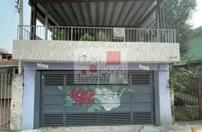 Sobrado residencial com três moradias no jd. brasil