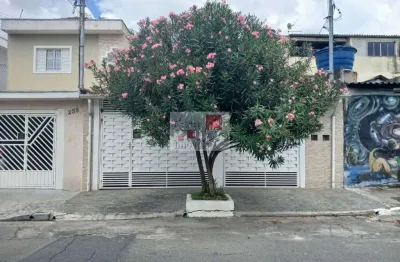 Casa em condomínio fechado com 4 quartos à venda na Rua Aguiar Cardoso, 252, Vila Sabrina, São Paulo