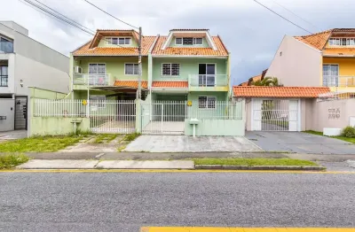 Sobrado para Venda em Curitiba, Capão Raso, 3 dormitórios, 1 suíte, 4 banheiros, 2 vagas