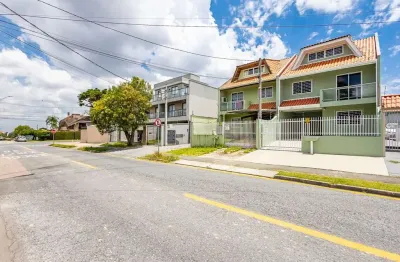 Casa para Venda em Curitiba, Capão Raso, 3 dormitórios, 1 suíte, 4 banheiros, 2 vagas