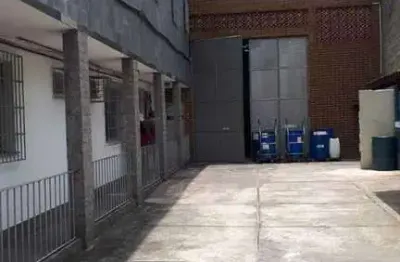 Barracão / Galpão / Depósito à venda em Piedade, Rio de Janeiro 
