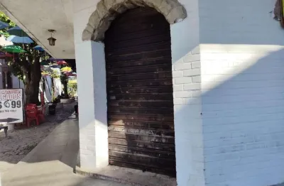 Ponto comercial com 1 sala para alugar no Centro, Itaboraí 