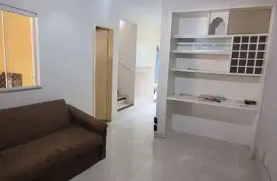 Casa em Condomínio para Venda em Itaboraí, Centro, 2 dormitórios, 2 banheiros, 1 vaga