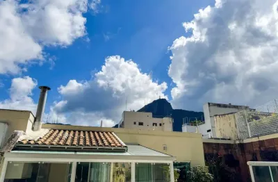 Cobertura para Venda em Rio de Janeiro, Lagoa, 3 dormitórios, 1 suíte, 2 banheiros, 1 vaga