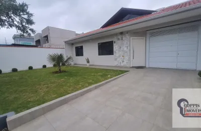 Casa com 3 quartos à venda na Rua Oscar Renaud, 560, Iguaçu, Araucária