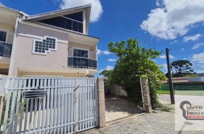 Casa Sobrado para Locação – 3 Quartos, Suíte com Banheira, Ático e 4 Vagas