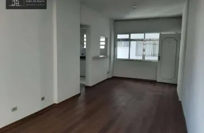 Apartamento 2 dorms reformado colado no metro vergueiro