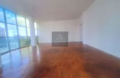 Casa comercial para alugar na Rua José Bonifácio, 24, Sé, São Paulo