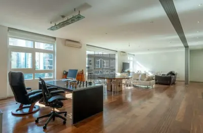 Apartamento Alto Padrão com 239 m²  Um por Andar - Jardim Paulista
