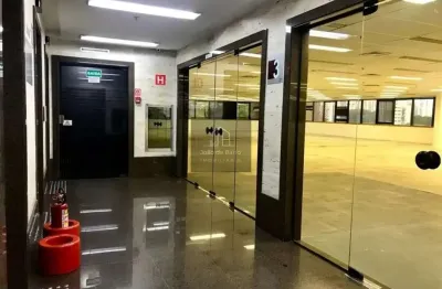 Casa comercial para alugar na Avenida Engenheiro Luiz Carlos Berrini, 716, Cidade Monções, São Paulo