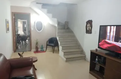 Casa com 2 quartos à venda na mooca, são paulo  por r$ 650.000