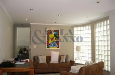 Casa com 3 quartos para alugar na mooca, são paulo  por r$ 9.000