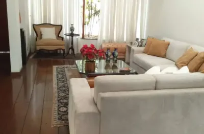 Imperdível casa à venda na mooca, são paulo-sp: 3 quartos, 1 suíte, 3 salas, 5 banheiros, 3 vagas, 251,44m²!