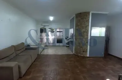 Imperdível oportunidade! casa à venda na mooca, são paulo-sp: 2 quartos, 2 suítes, 1 sala, 4 banheiros, 3 vagas, 194m².