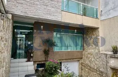 Casa comercial de luxo na mooca: 4 quartos, 3 suítes, 5 banheiros, 350 m² - são paulo-sp