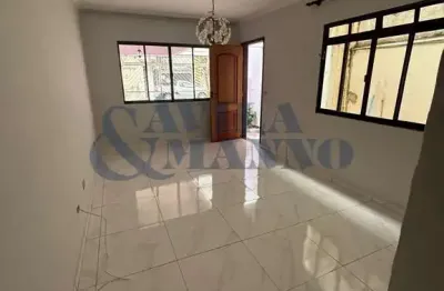 Linda casa para locação no alto da mooca, são paulo-sp: 3 quartos, 1 suíte, 1 sala, 2 banheiros, garagem e 160m²!