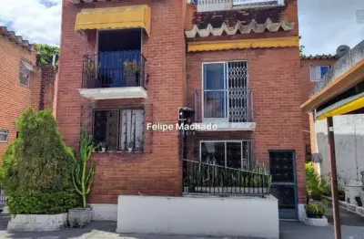 Charmosa casa triplex em condomínio - maria da graça, com 3 quartos 160 m²