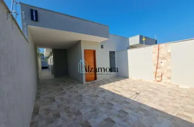 Casa nova com 2 dormitórios e piscina acabamento excelente na nova itanhaem