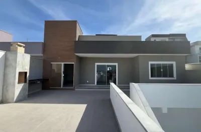 Casa plana para venda em cabo frio, peró, 3 dormitórios, 1 suíte, 4 banheiros, 4 vagas