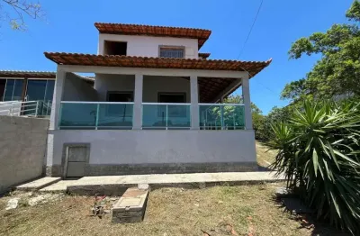 Casa plana para venda em são pedro da aldeia, vinhateiro, 3 dormitórios, 1 suíte, 2 banheiros, 3 vagas